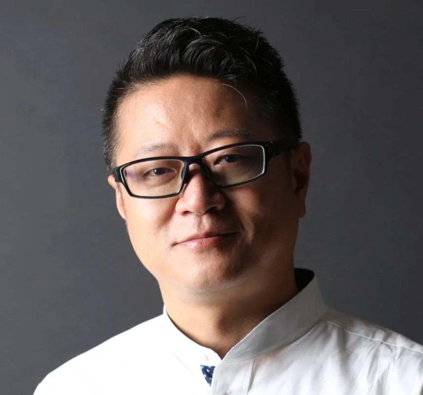 建築家・山代 悟氏