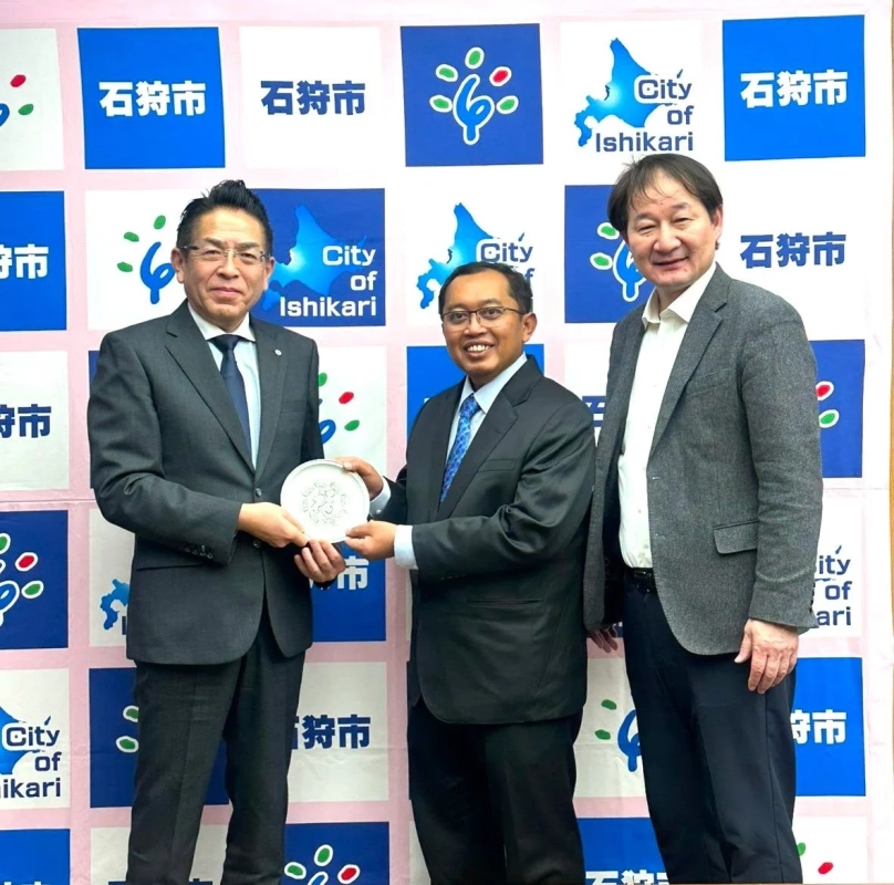 石狩市、公式行事、贈呈式、交流