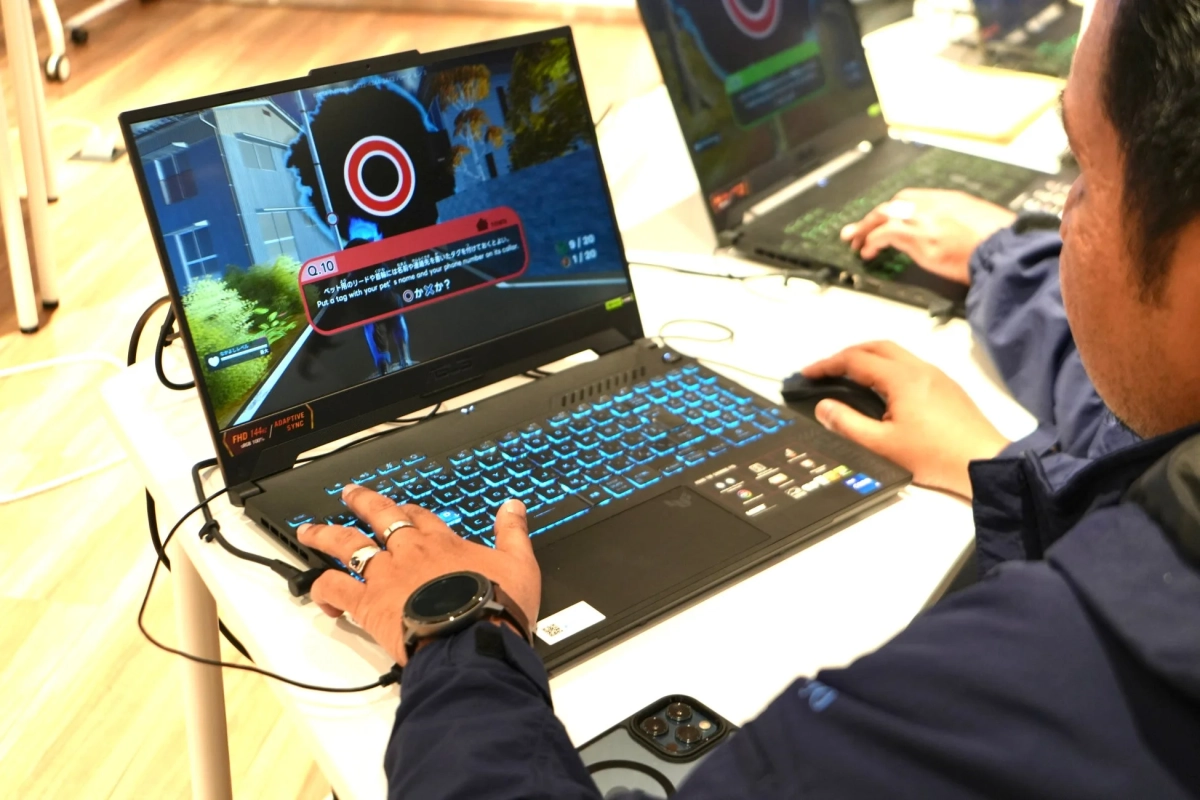 防災メタバース体験の様子(ゲーミングPC)