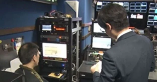 放送局のコントロールルーム