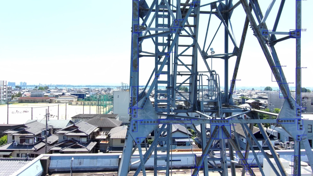 グレー鉄塔での検出例