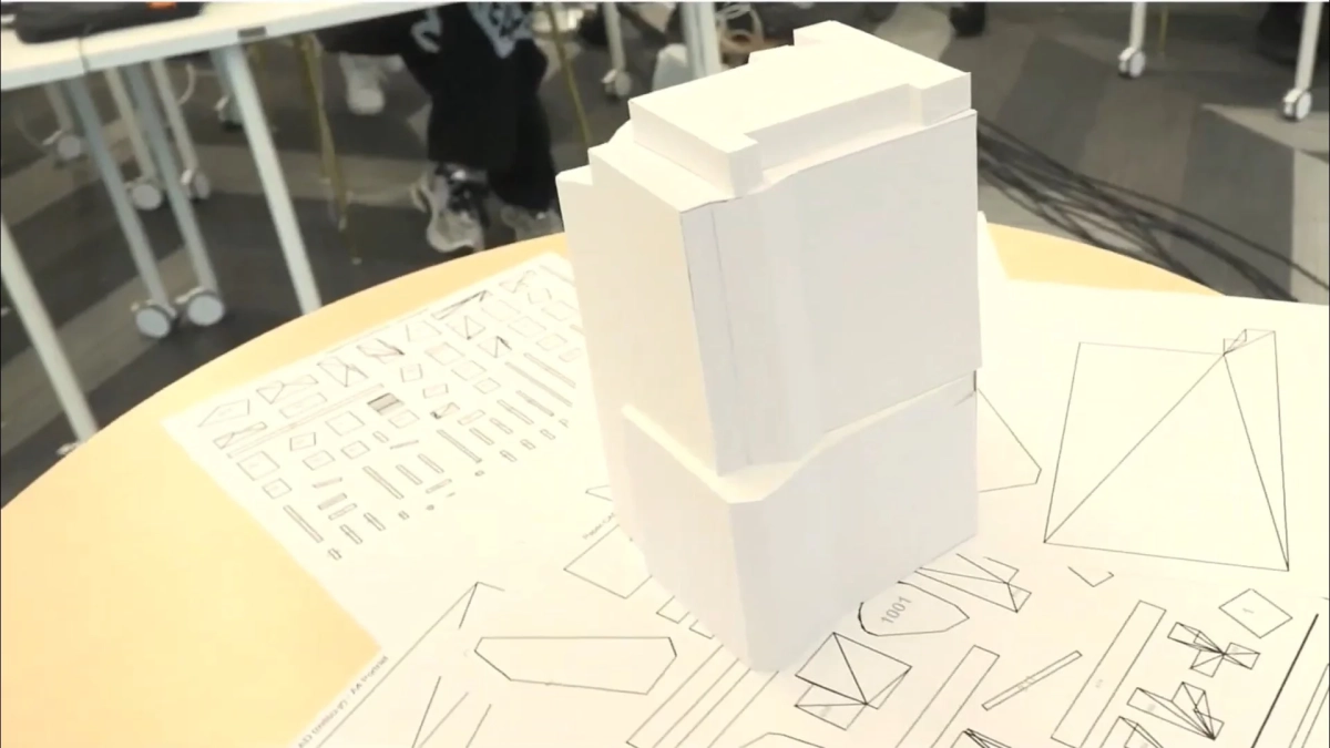 ペーパークラフト建築模型