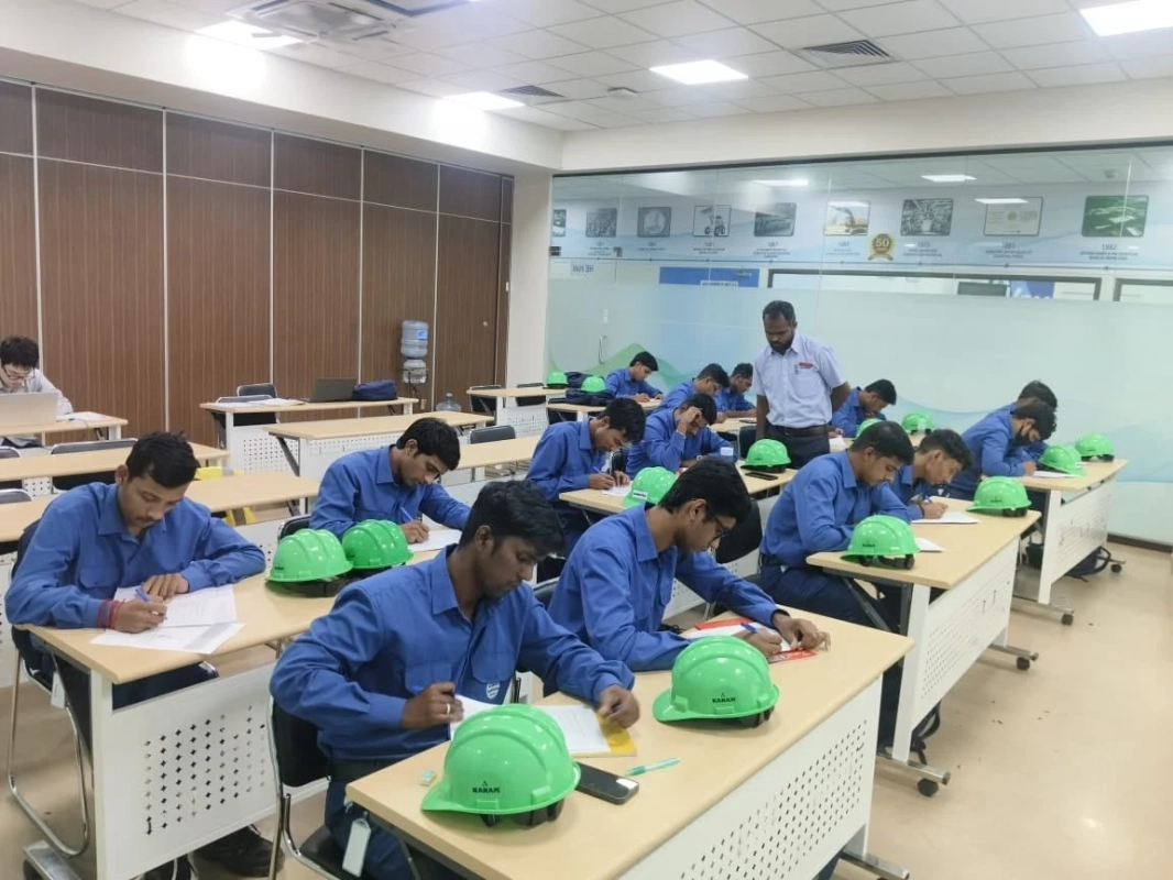 学科訓練の様子