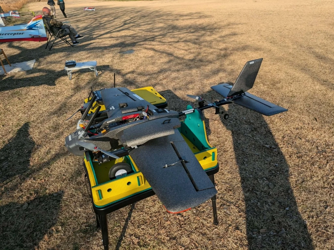 VTOL型の大型ドローン