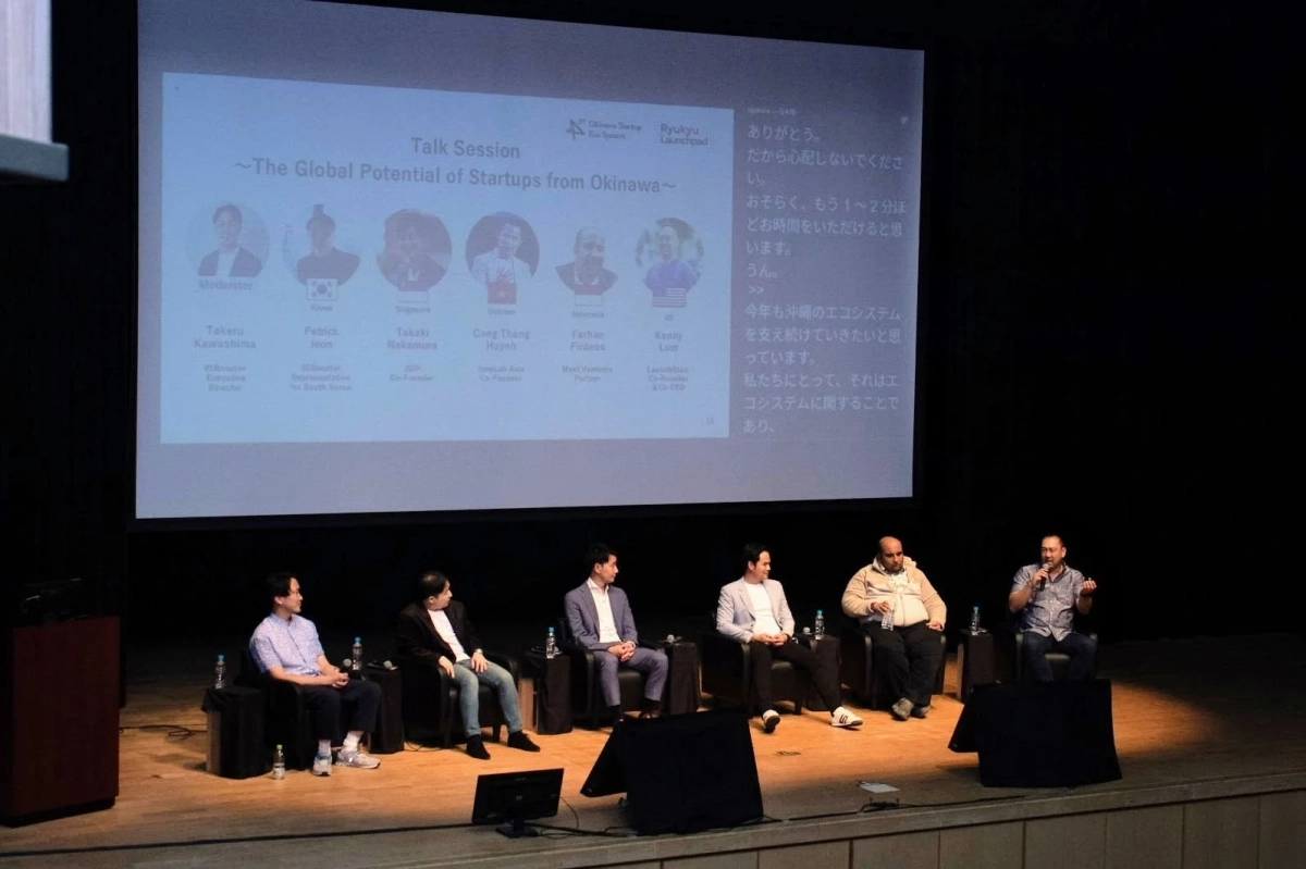 トークセッションの様子