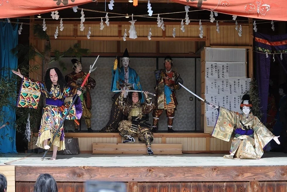 伝統芸能の演舞