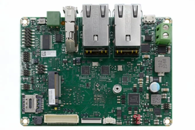 組込用コンピューターの例