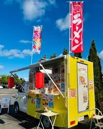 ラーメンキッチンカー