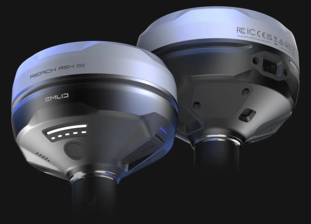 Emlid社のGNSS受信機「REACH RS4 PRO」