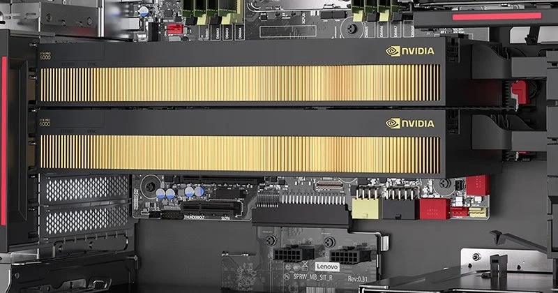 NVIDIA RTX A6000が2枚搭載された内部