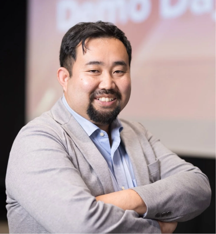 平林 馨（株式会社ストラウト 代表取締役社長）