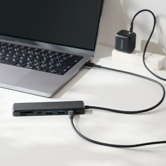 7ポートドッキングステーションの利用イメージ(複数デバイス接続)